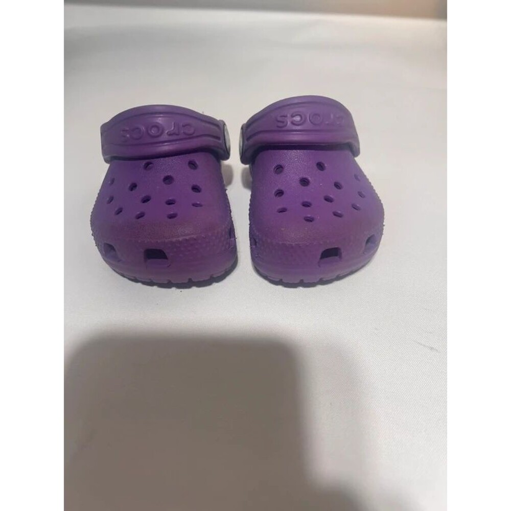 Kids Crocs size 4 purple